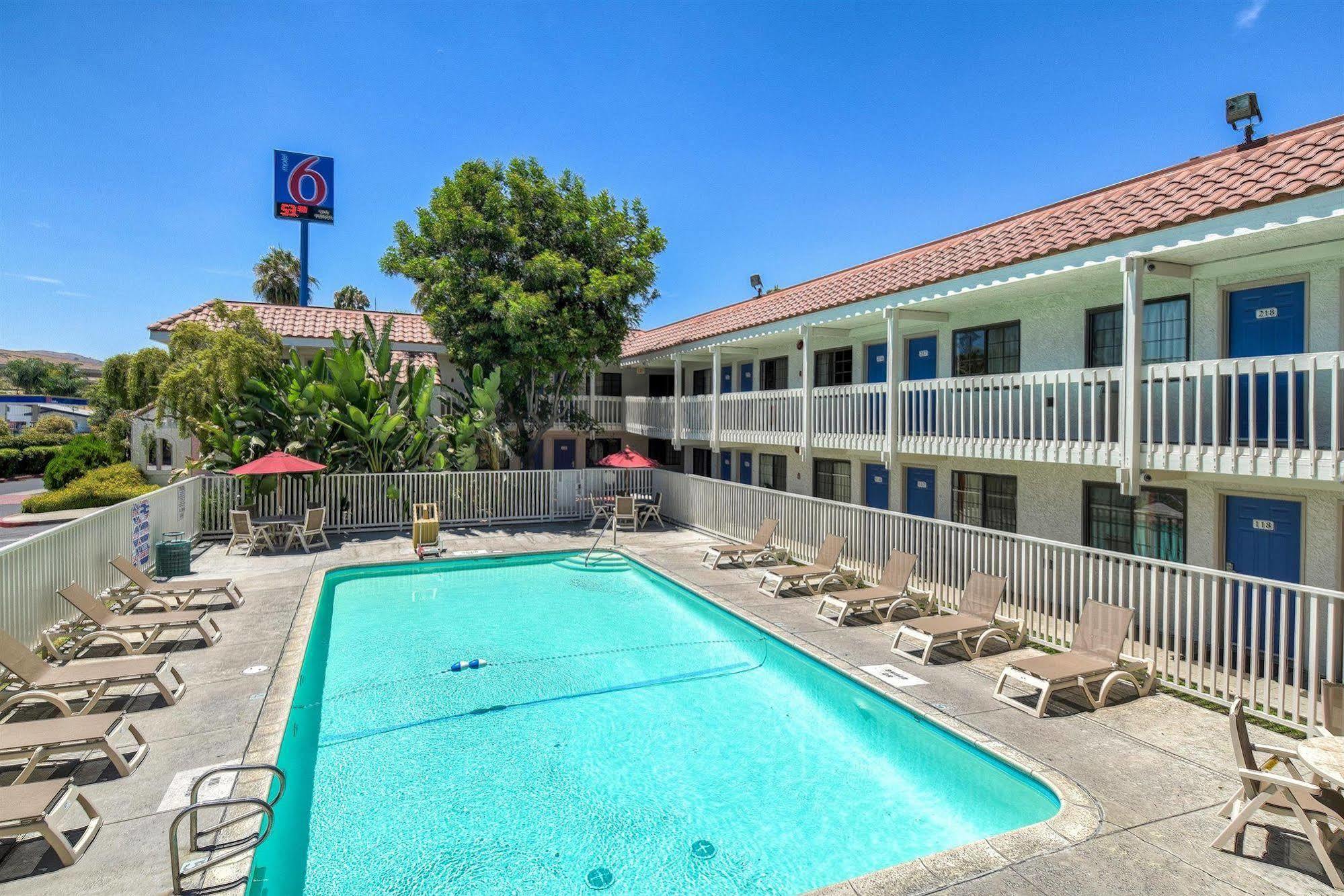 6-pomona, Ca - Angeles Pomona